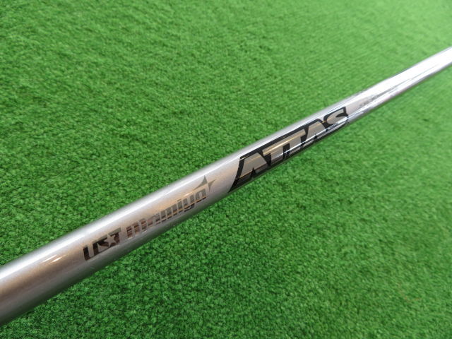 装着シャフトはATTAS IRON